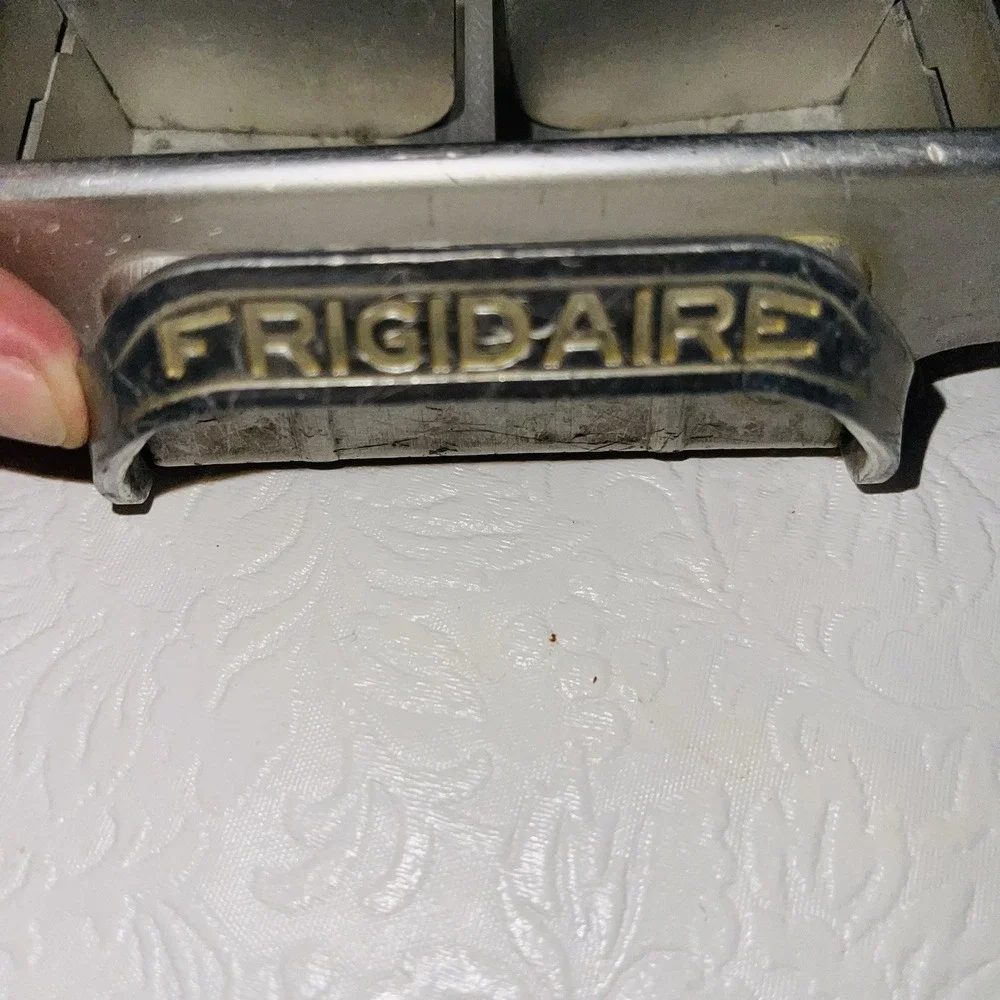 Vintage Kitchenware Lot Frigidaire Quickube Ice Tray Bromwell Sifter Jar Pitcher